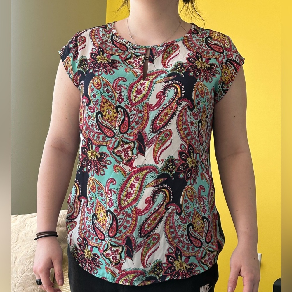 Van Heusen paisley short sleeve top